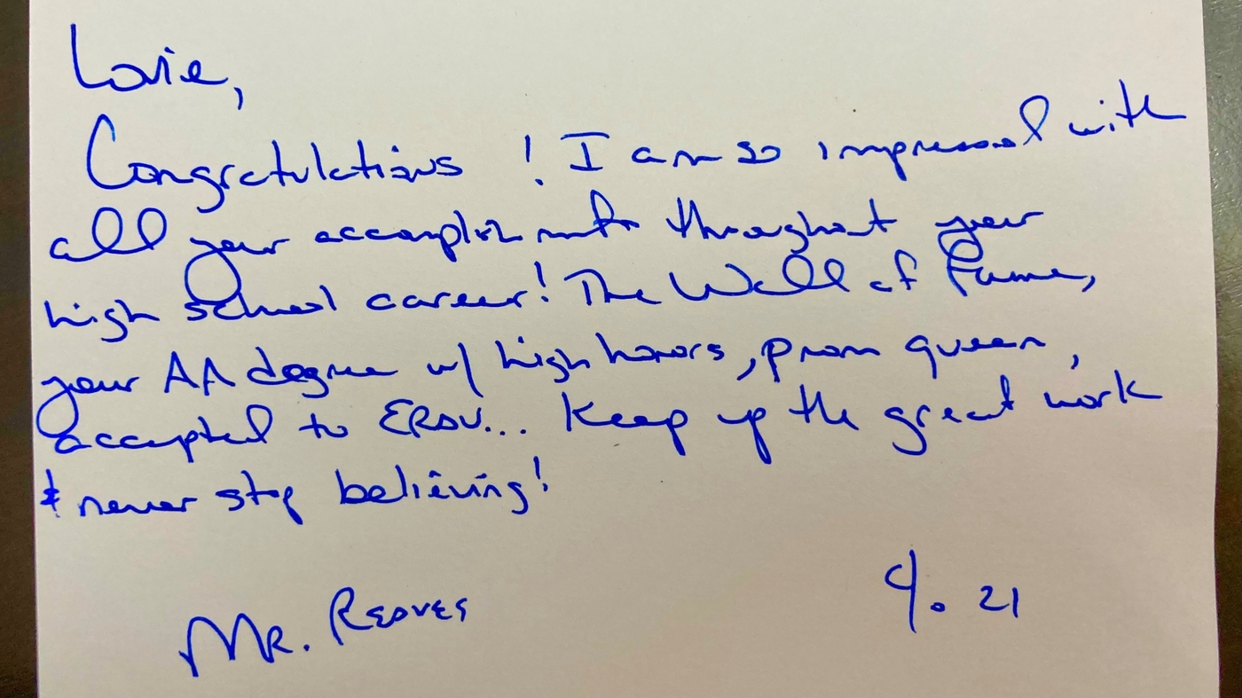 The note was written. Handwrote q