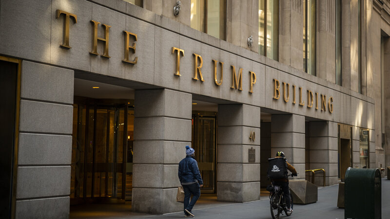 Trump Organization And CFO Allen Weisselberg Set To Be Charged Thursday :  NPR