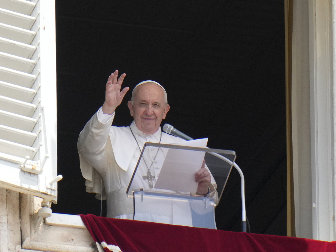 El Papa Francisco está en el hospital de Roma para una cirugía programada en su intestino grueso: NPR