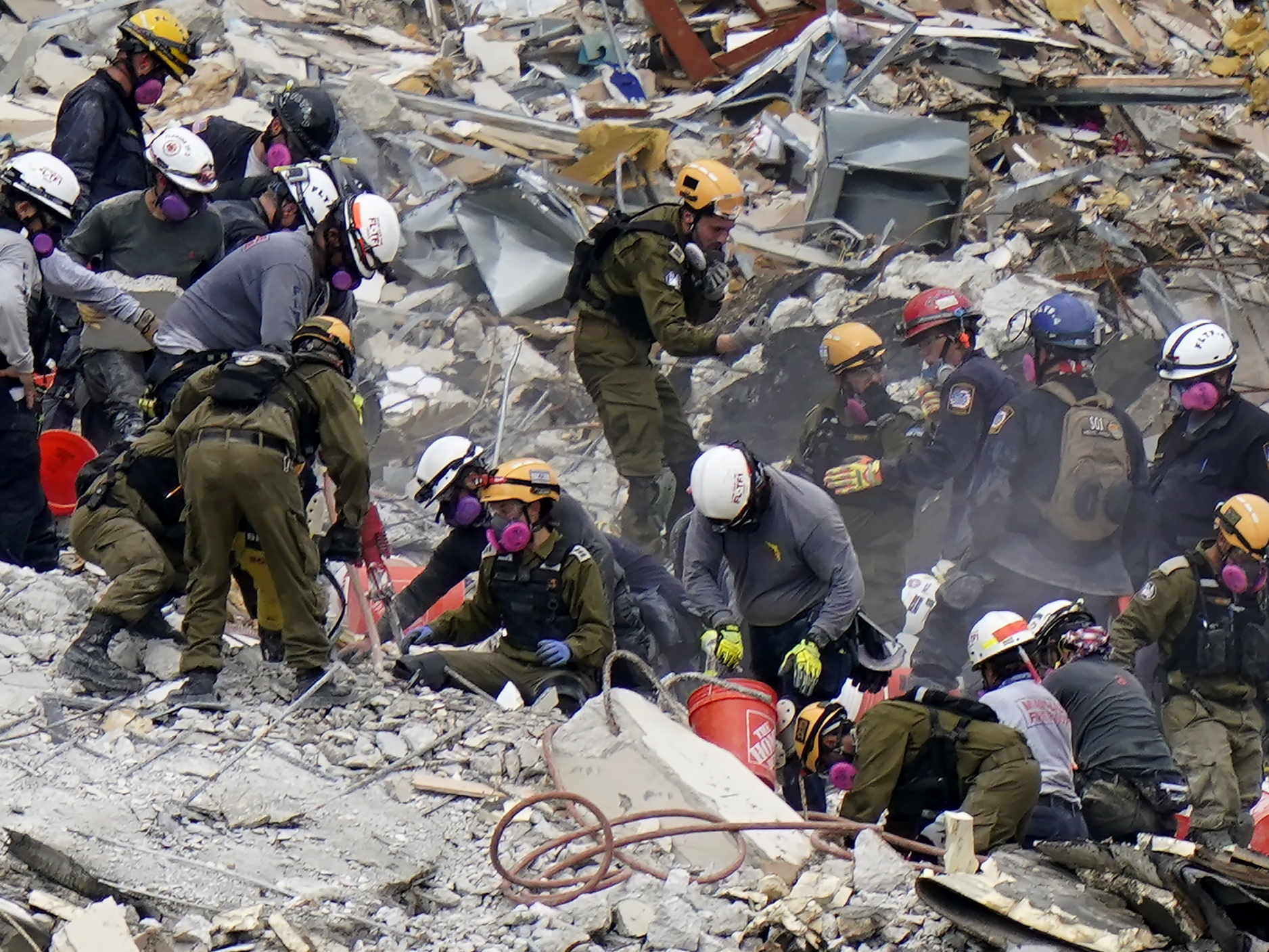 90 Deaths Have Now Been Confirmed In The Florida Condo Collapse - Vimarsana News
