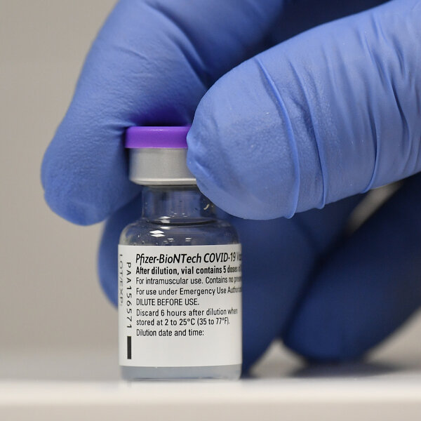 Should Business Mandate Covid Vaccines For Employees?