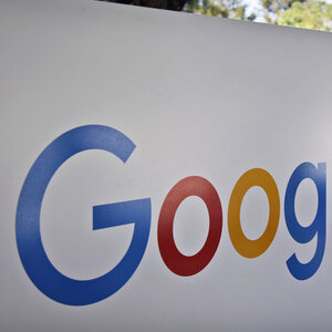 Google And Facebook Mandate Vaccines For Employees At U.S. Offices 