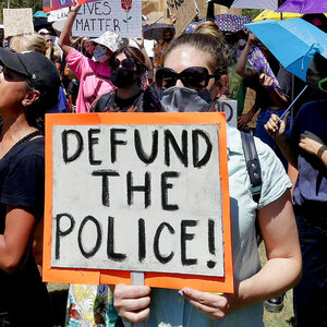 Justice Department Is Investigating Phoenix Police After Reports Of Excessive Force