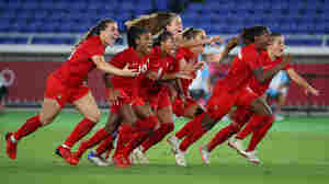 Canada's Women Win Soccer Gold, Outlasting Sweden In Penalty Kicks