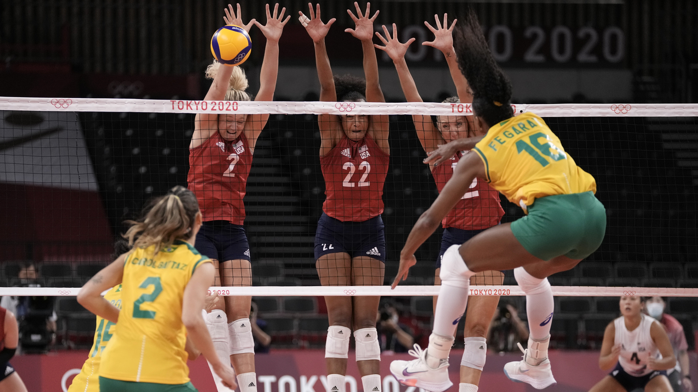U.S. Women's Volleyball Team Wins First Ever Olympic Gold Medal ...
