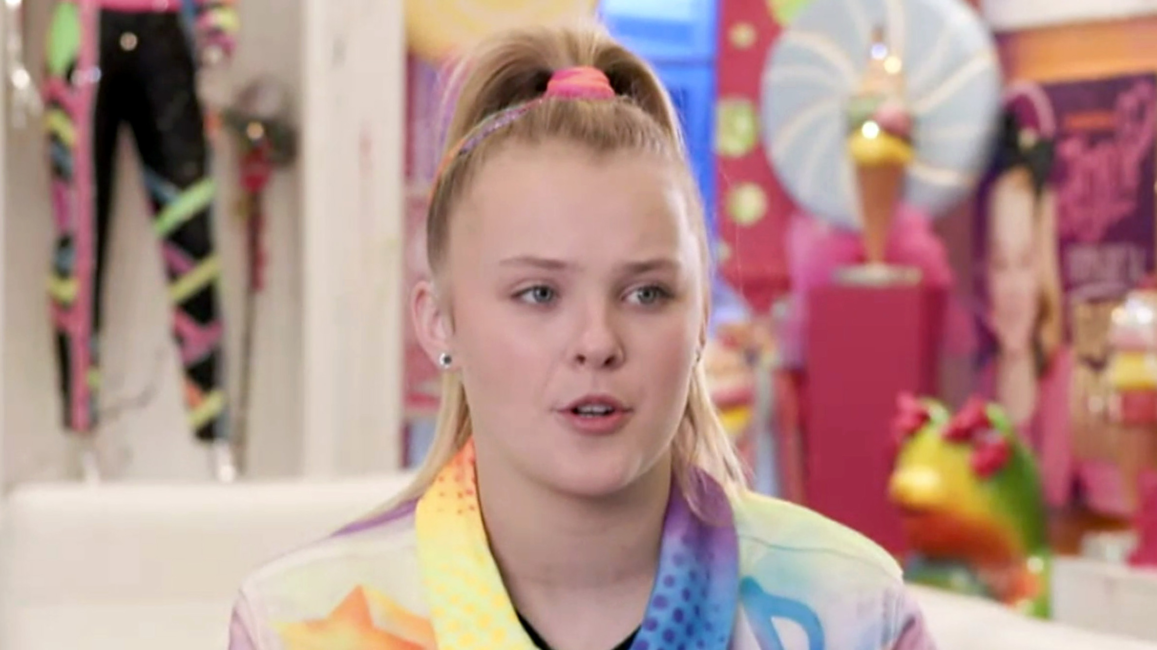 In this screengrab, JoJo Siwa speaks during Instagram and Facebook