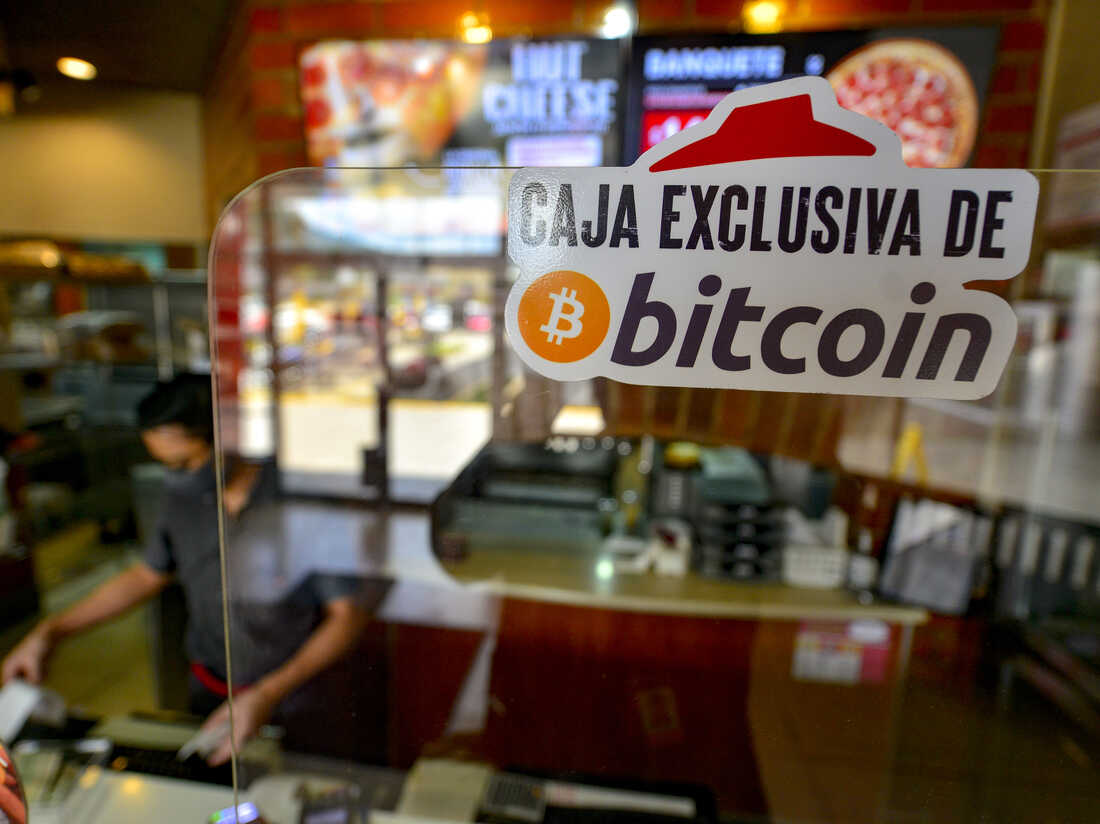 A Pizza Hut restaurant that accepts Bitcoin as a payment method in San Salvador, El Salvador, on Thursday, Sept. 9, 2021. Photographer: Camilo Freedman/Bloomberg via Getty Images