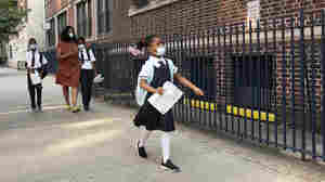 1 Million Kids Head Back To School In New York City As Vaccine Rules Take Effect