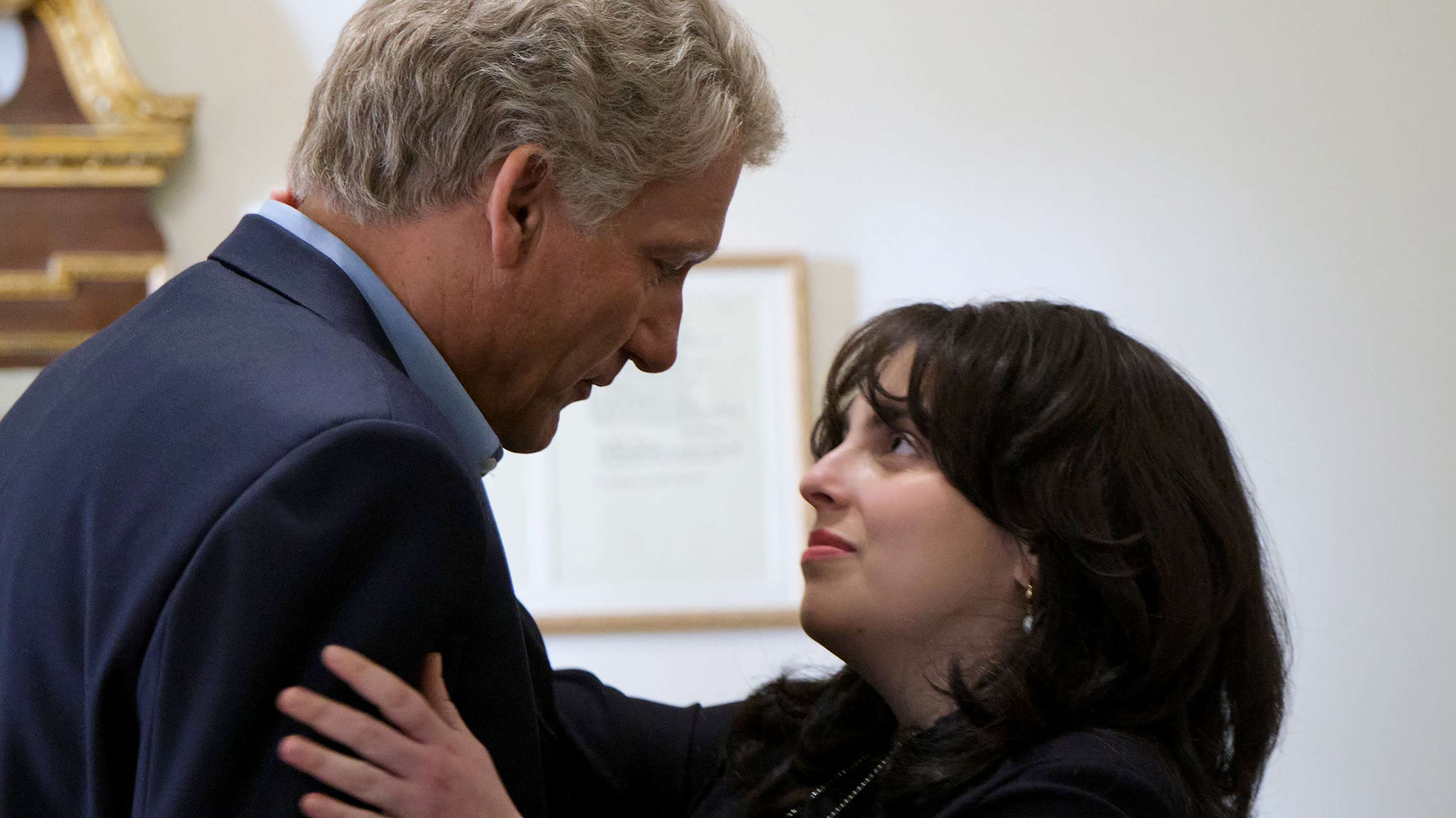 Clinton-Lewinsky FX Impeachment Series Forgoes Sex For Substance hq image