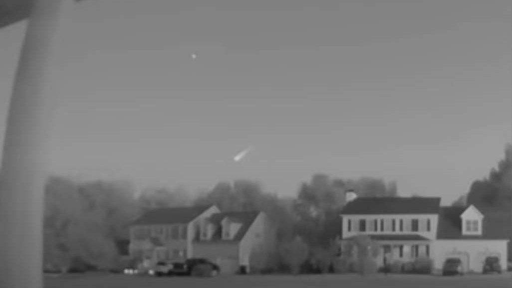                  A screengrab from viewer Brandon Warren's video of a fireball meteor taken on Friday, Sept. 24, at 7:40 p.m. in Willow Spring, N.C.  