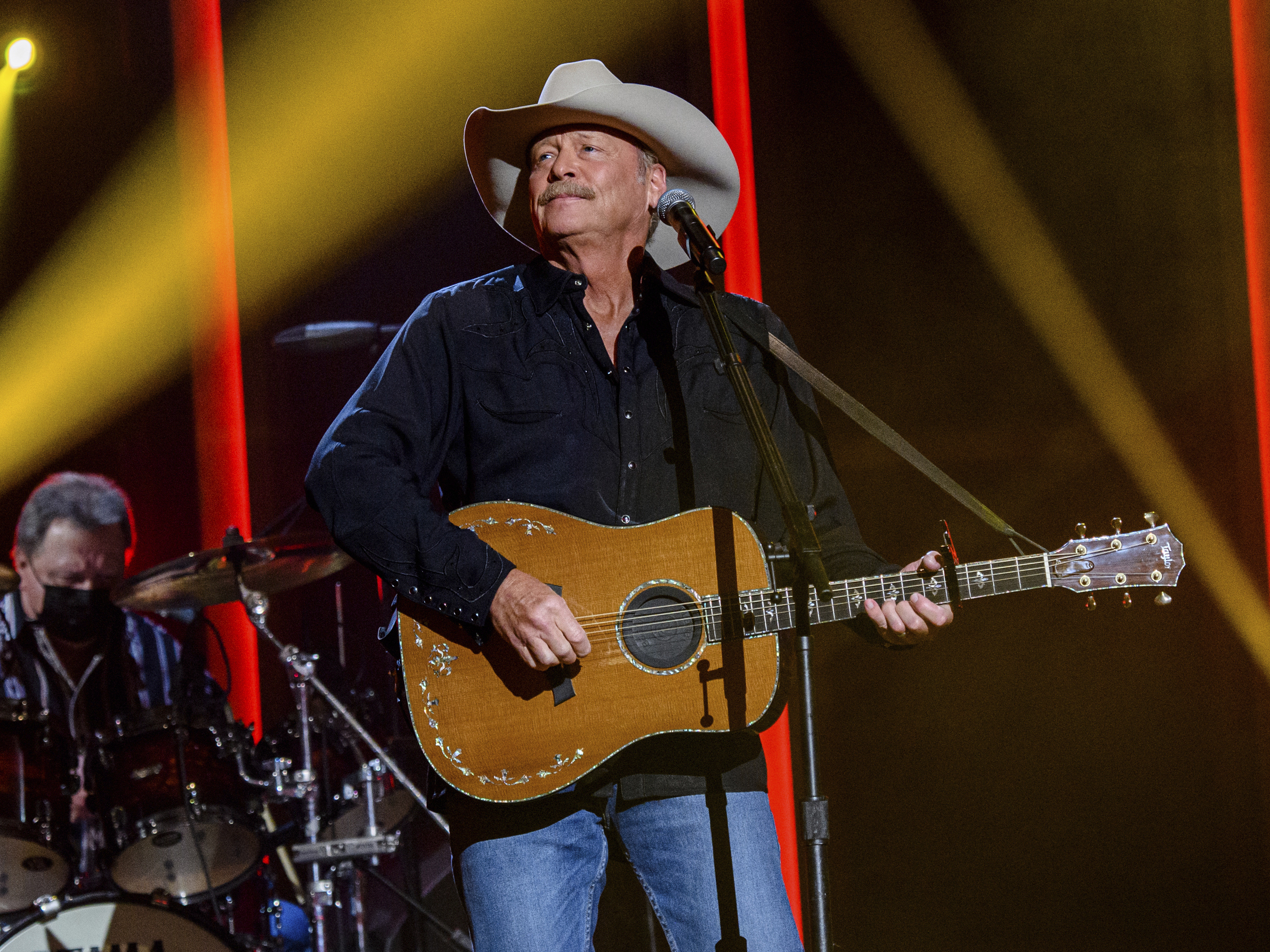 who owns maverick cigarettes AMERICAN QUALITY MAVERICK CIGARETTES who owns maverick cigarettes AMERICAN QUALITY MAVERICK CIGARETTES
