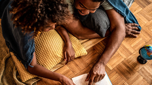 How reading aloud can help you bond with your kids and make them better readers