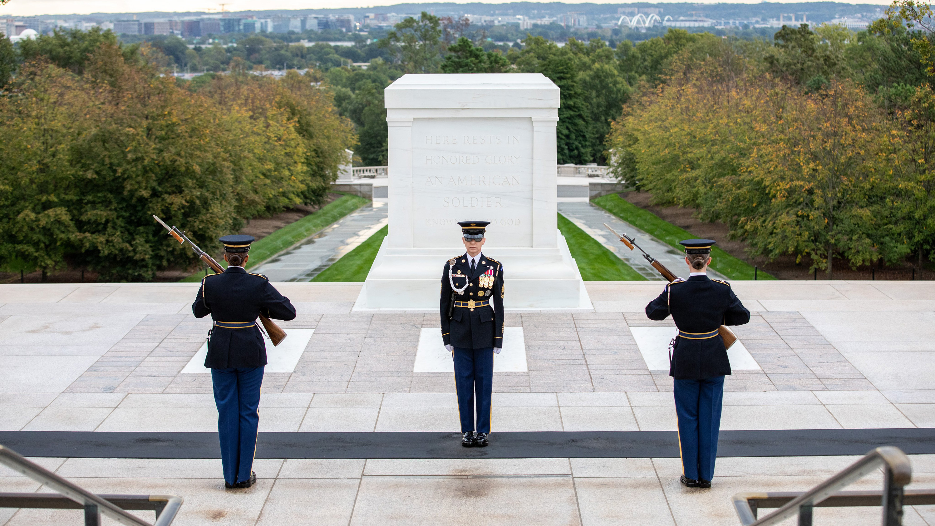 Tomb of the Unknown Soldier has first all-female guard change in history : NPR - Vimarsana News