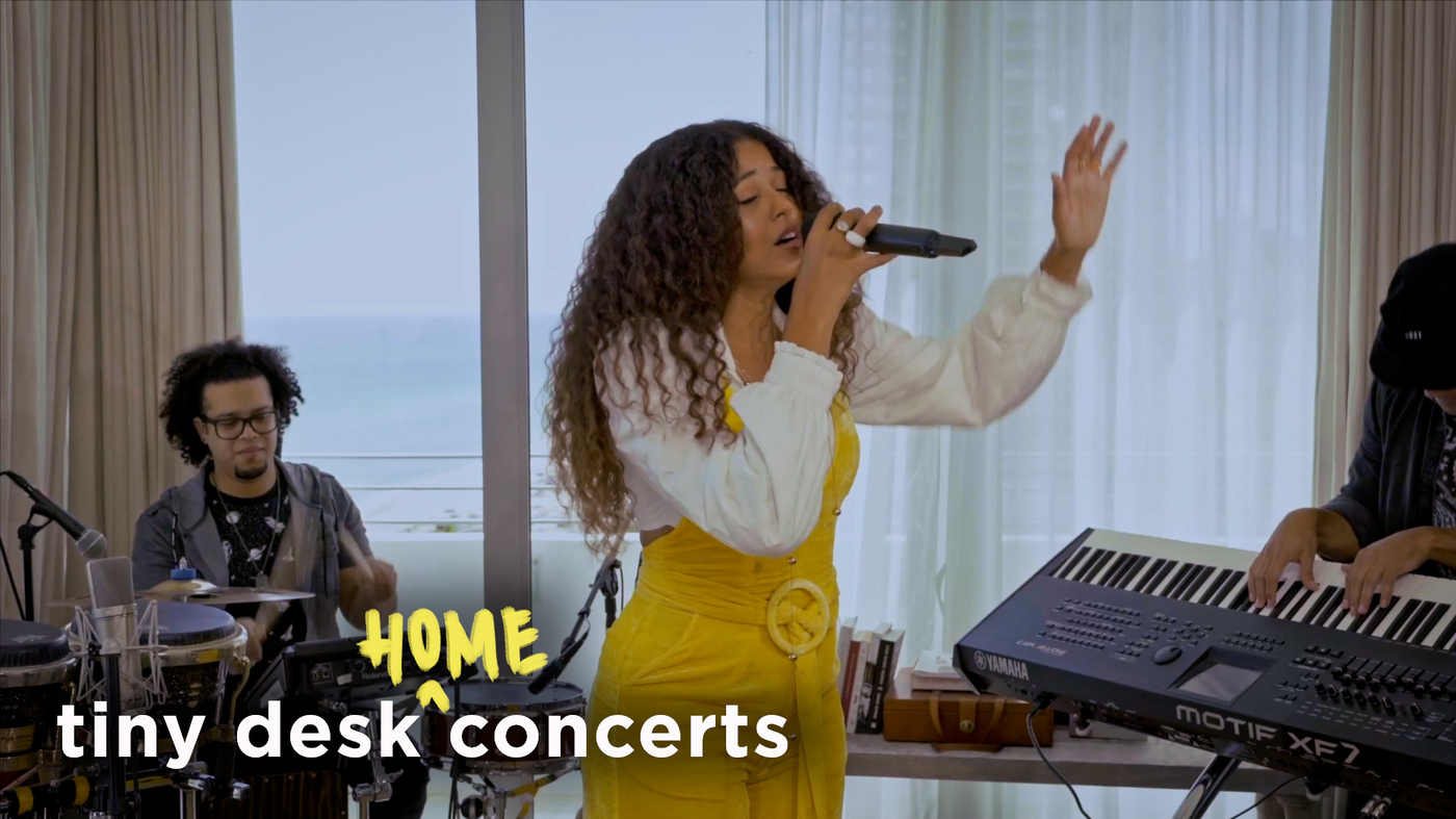 YEИDRY Tiny Desk (Home) Concert NPR