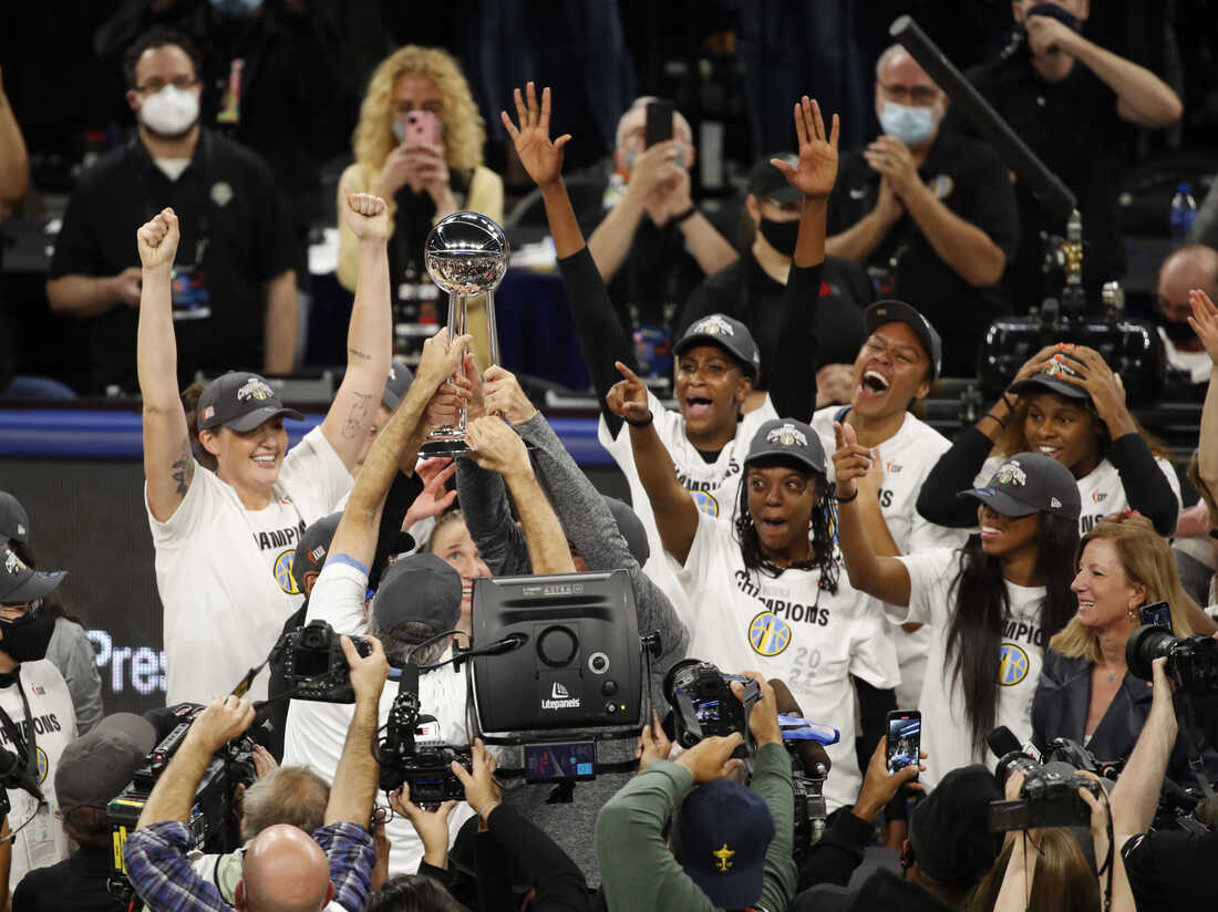 Candace Parker, Chicago Sky are Crowned 2021 WNBA Champions