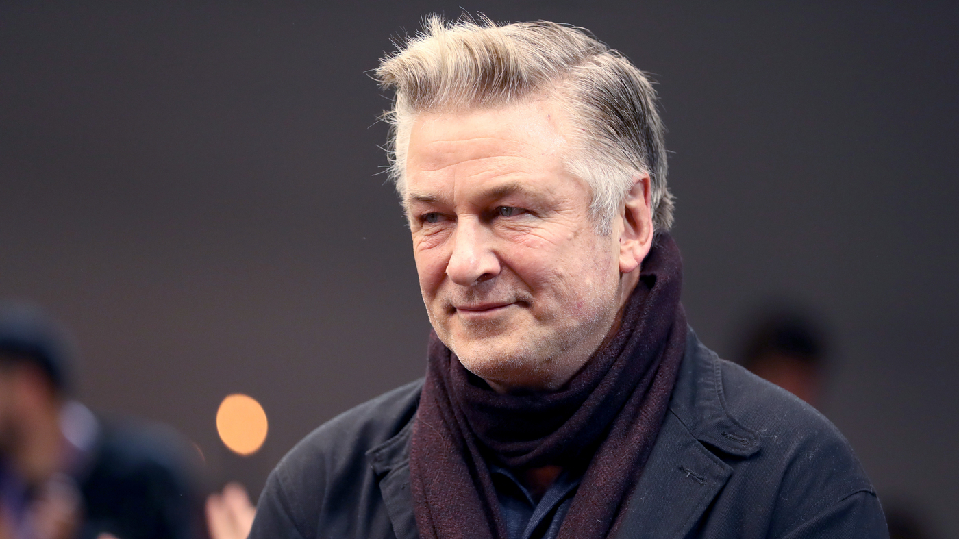 Alec Baldwin is cooperating with investigation into the shooting on
