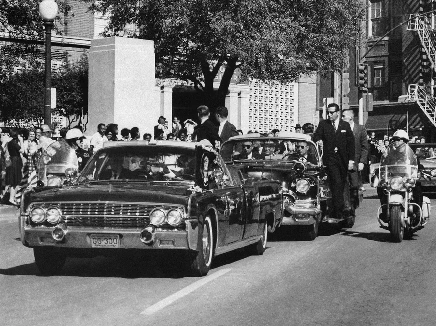 Wh delays release of JFK records