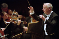 Bernard Haitink leading the Boston Symphony Orchestra in 2003. The beloved conductor died Oct. 21 at age 92.