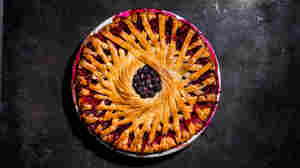 How To Make Tastier, Prettier Pies, According To A Self-taught Pie Artist