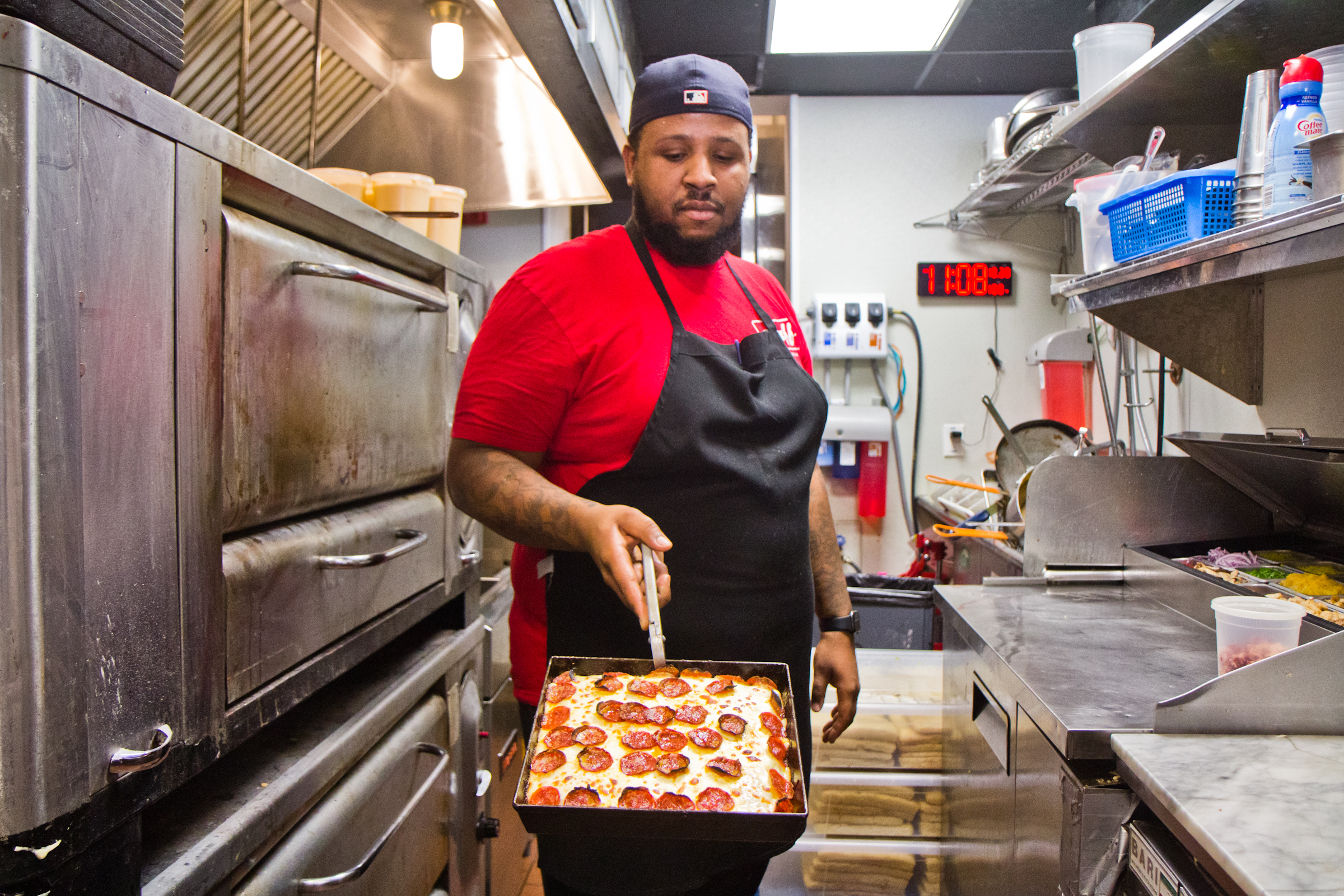 Former inmates are cooking up some of Philly's best pizza - Vimarsana News