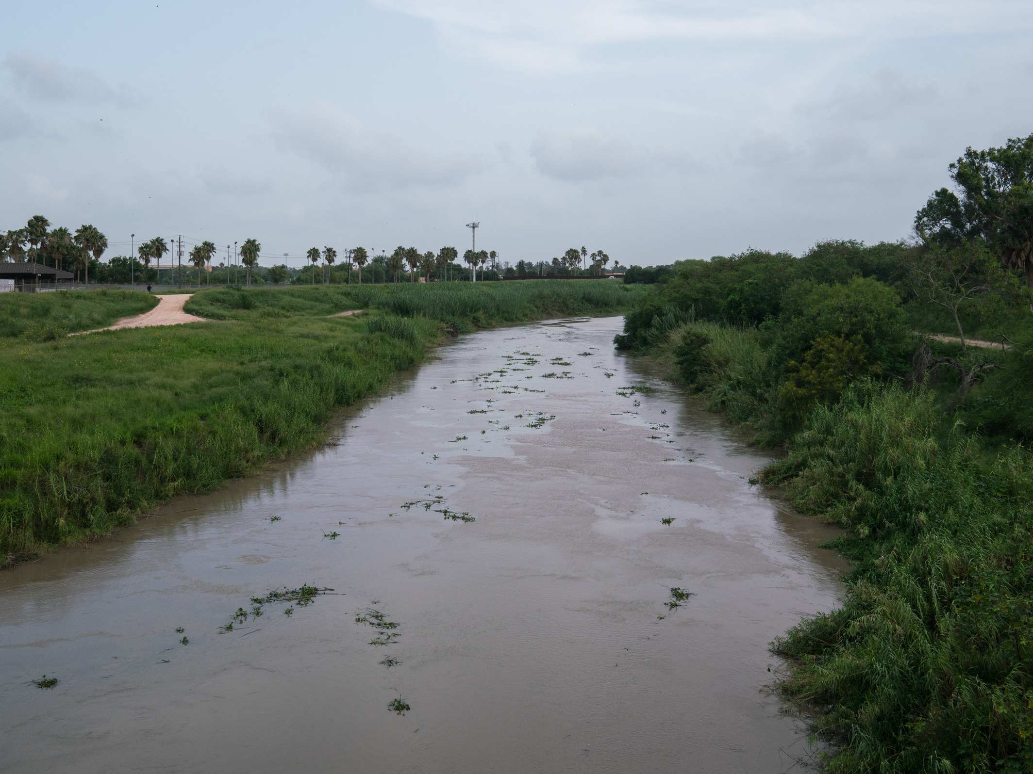 Poetry inspired by a viral photo of drowned migrants wins the National Book Award