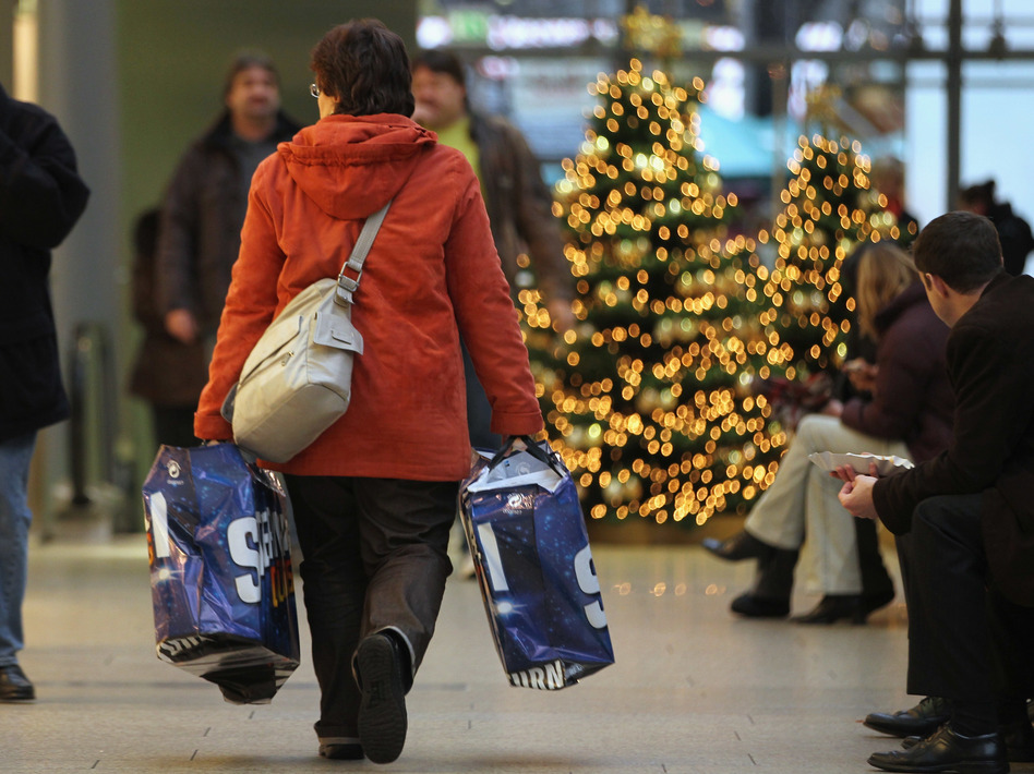 The holiday shopping season doesn't have to be unsustainable. (Sean Gallup/Getty Images)