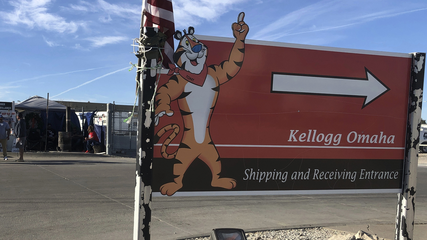 Kellogg reemplazará a los empleados en huelga cuando los trabajadores rechacen nuevos contratos: NPR