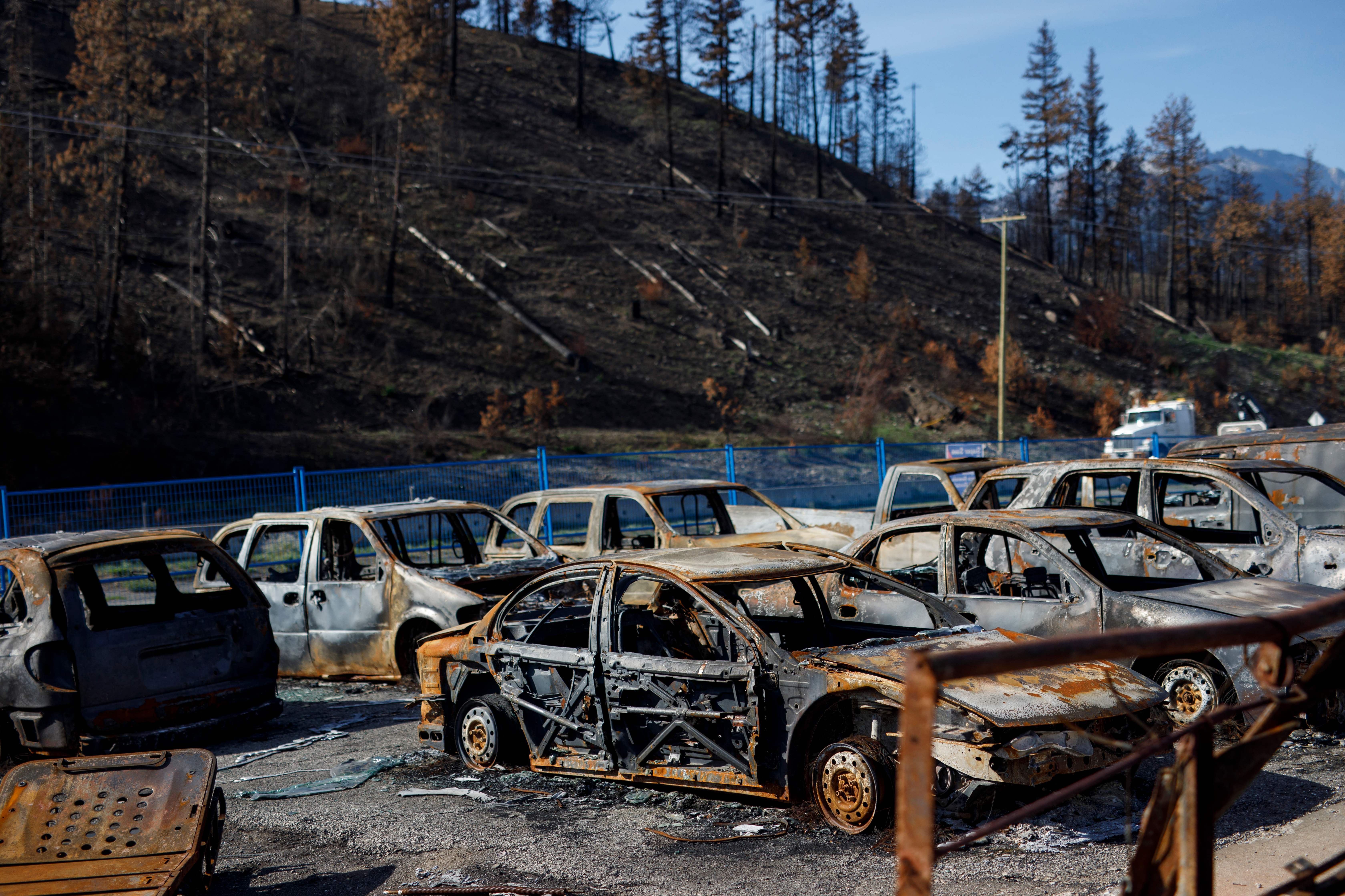 A church retreat came to the aid of Canada's latest disaster survivors - Vimarsana News