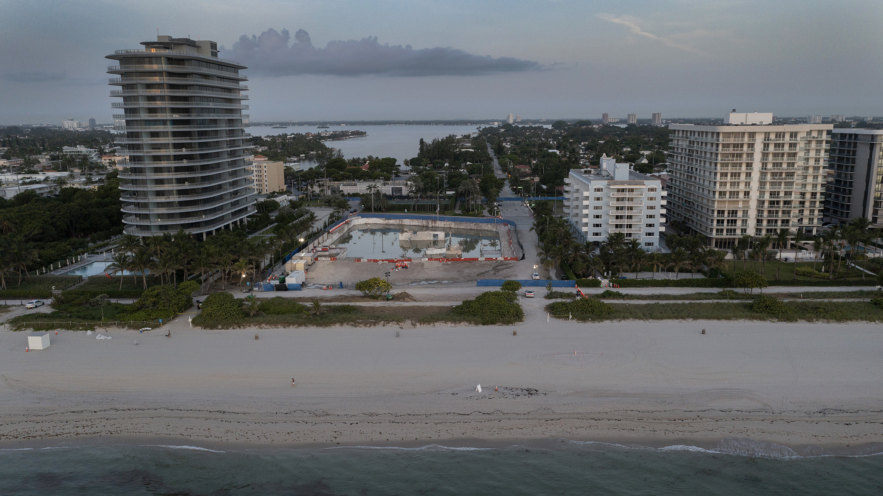 The cleared lot where the collapsed 12-story Champlain Towers South condo building once stood in Surfside, Fla. A total of 98 people died when the building partially collapsed on June 24, 2021. (Getty Images)
