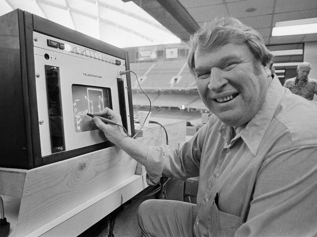 NFL coaching, broadcasting legend John Madden dies at 85, Sports