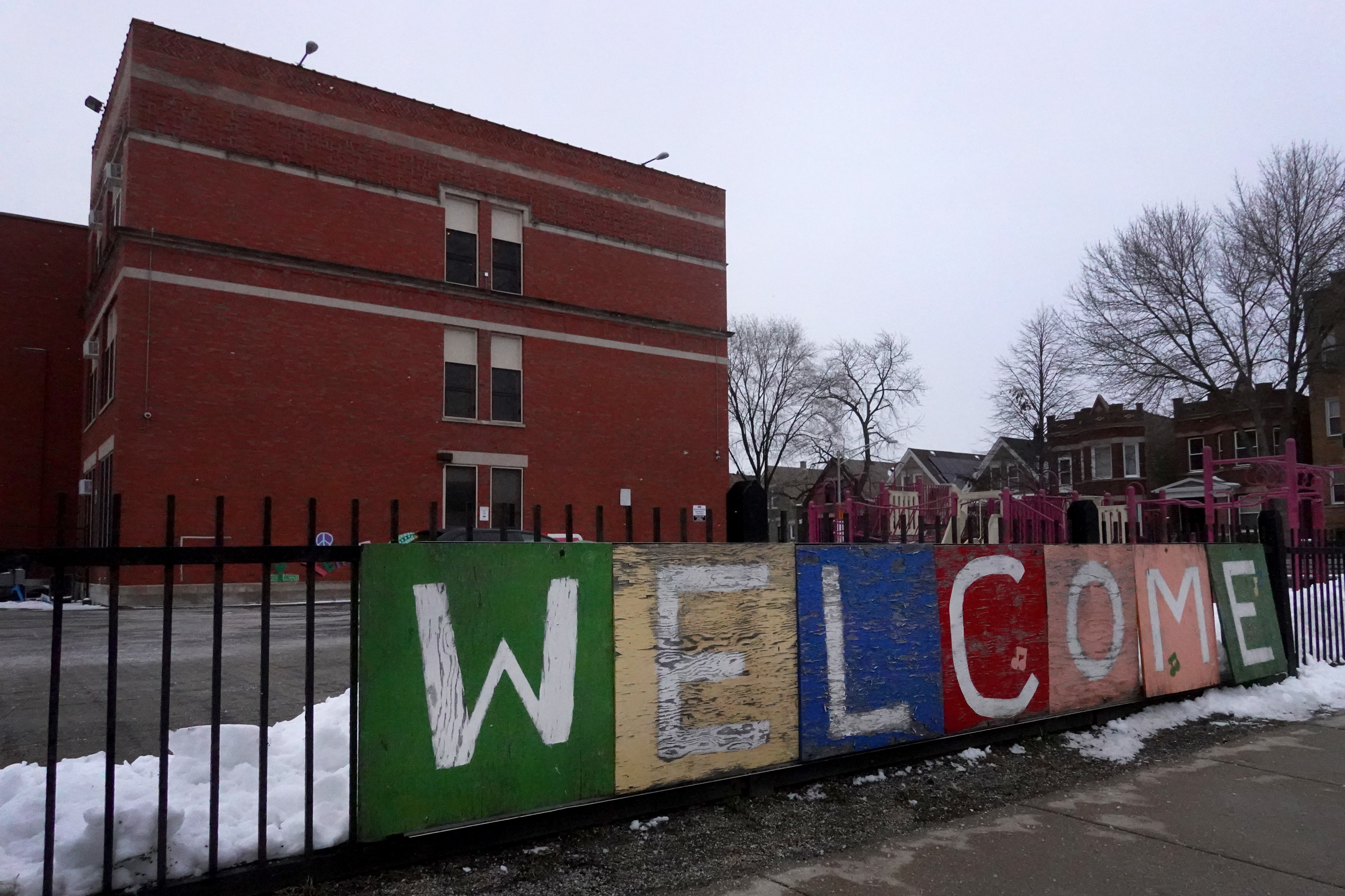 In Chicago, the teachers union voted this week to return to virtual learning, citing COVID-19 concerns, despite district plans to continue in person. In response, the district canceled classes for its more than 300,000 students. (Getty Images)