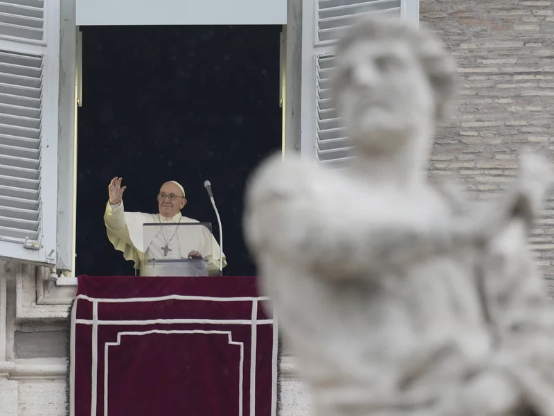 Pope suggests that COVID vaccinations are ‘moral obligation’ Pope suggests that COVID vaccinations are ‘moral obligation’