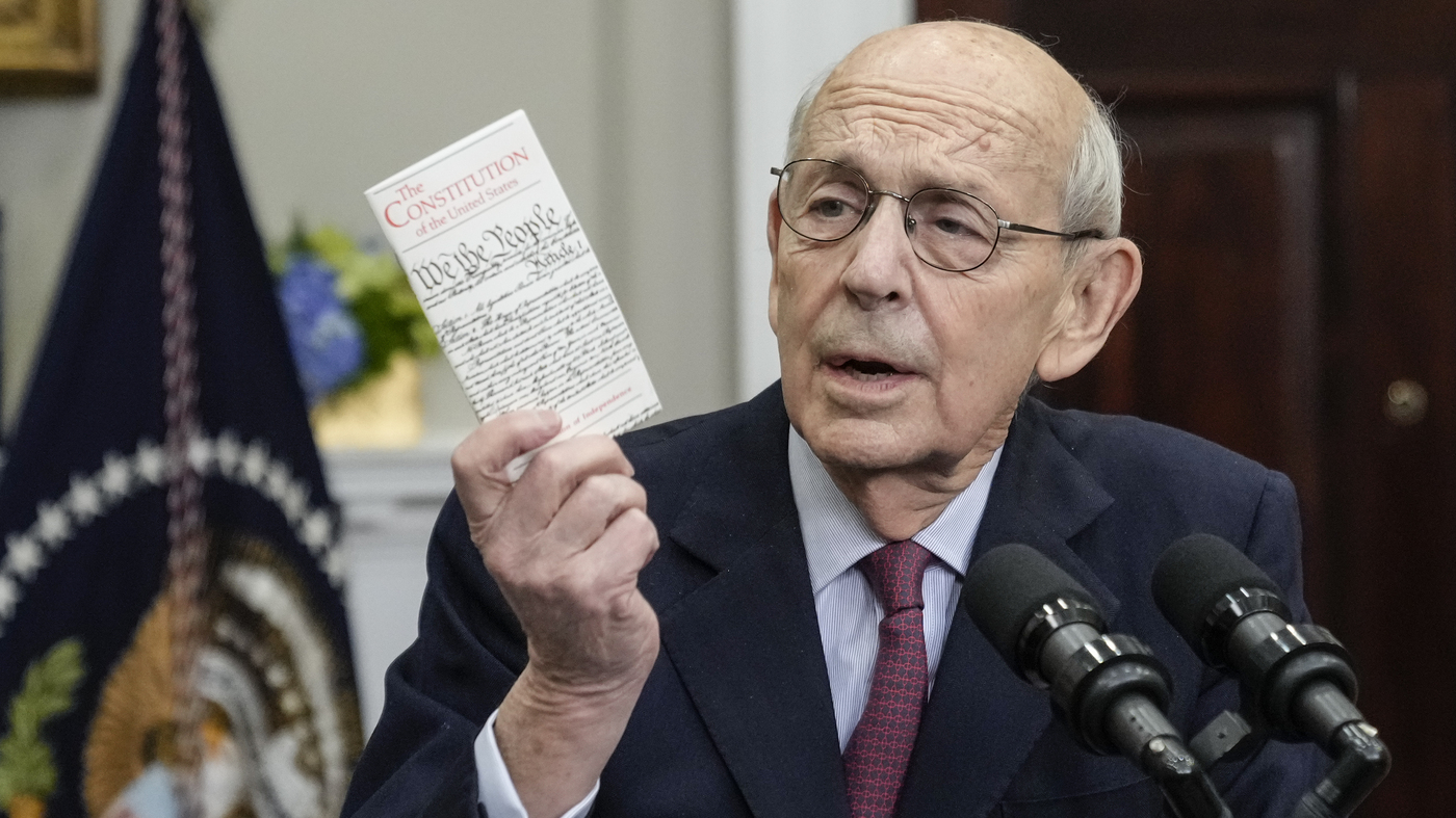 Read Justice Breyer's remarks on retiring and his hope in the American 'experiment' Read Justice Breyer's remarks on retiring and his hope in the American 'experiment'