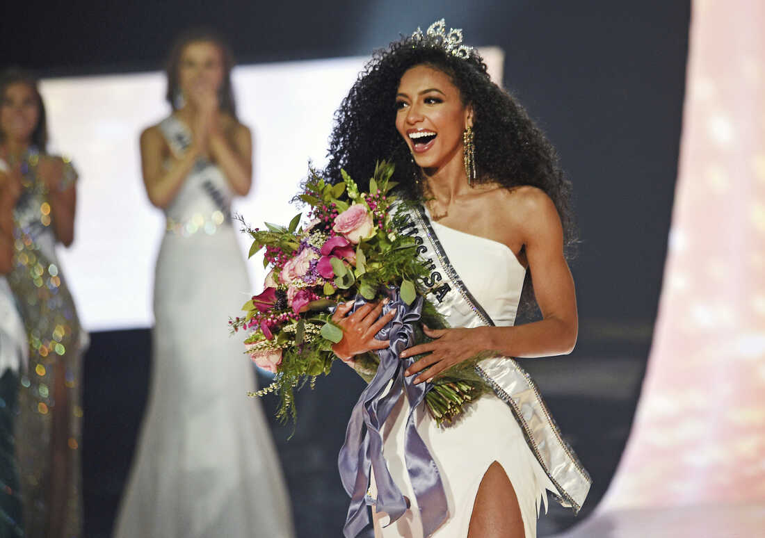 Usa cheslie kryst miss Miss USA