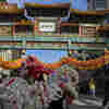 Lawmakers urge making Lunar New Year a federal holiday