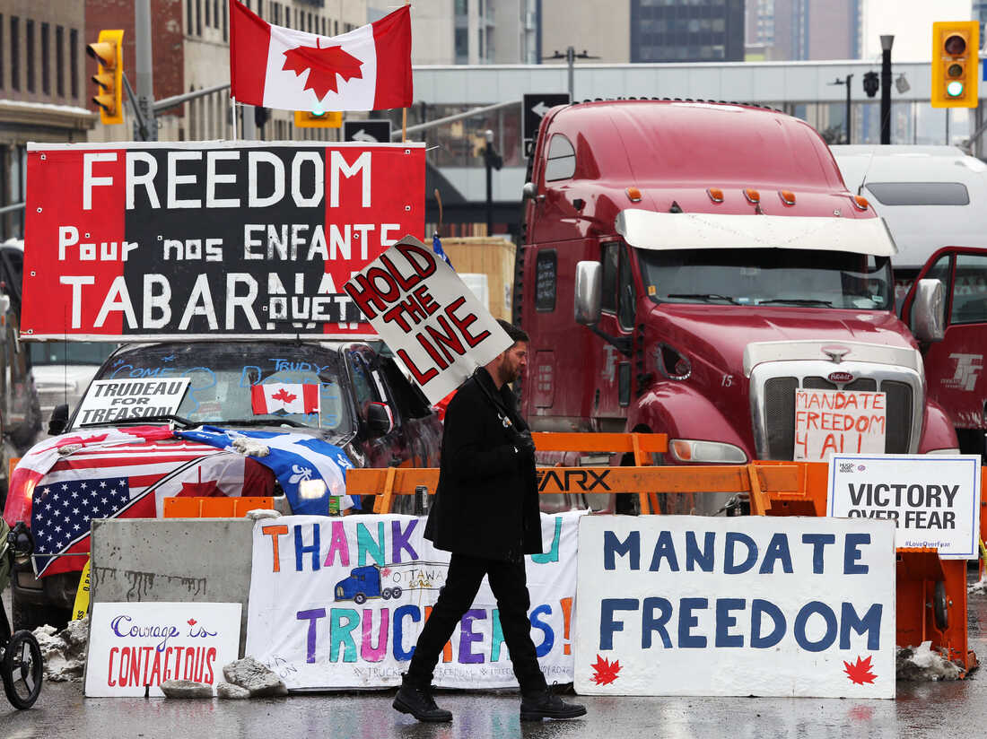 Canadian Trucker Convoy Blocks Key Border Crossing As Protests In Ottawa Drag On Npr 