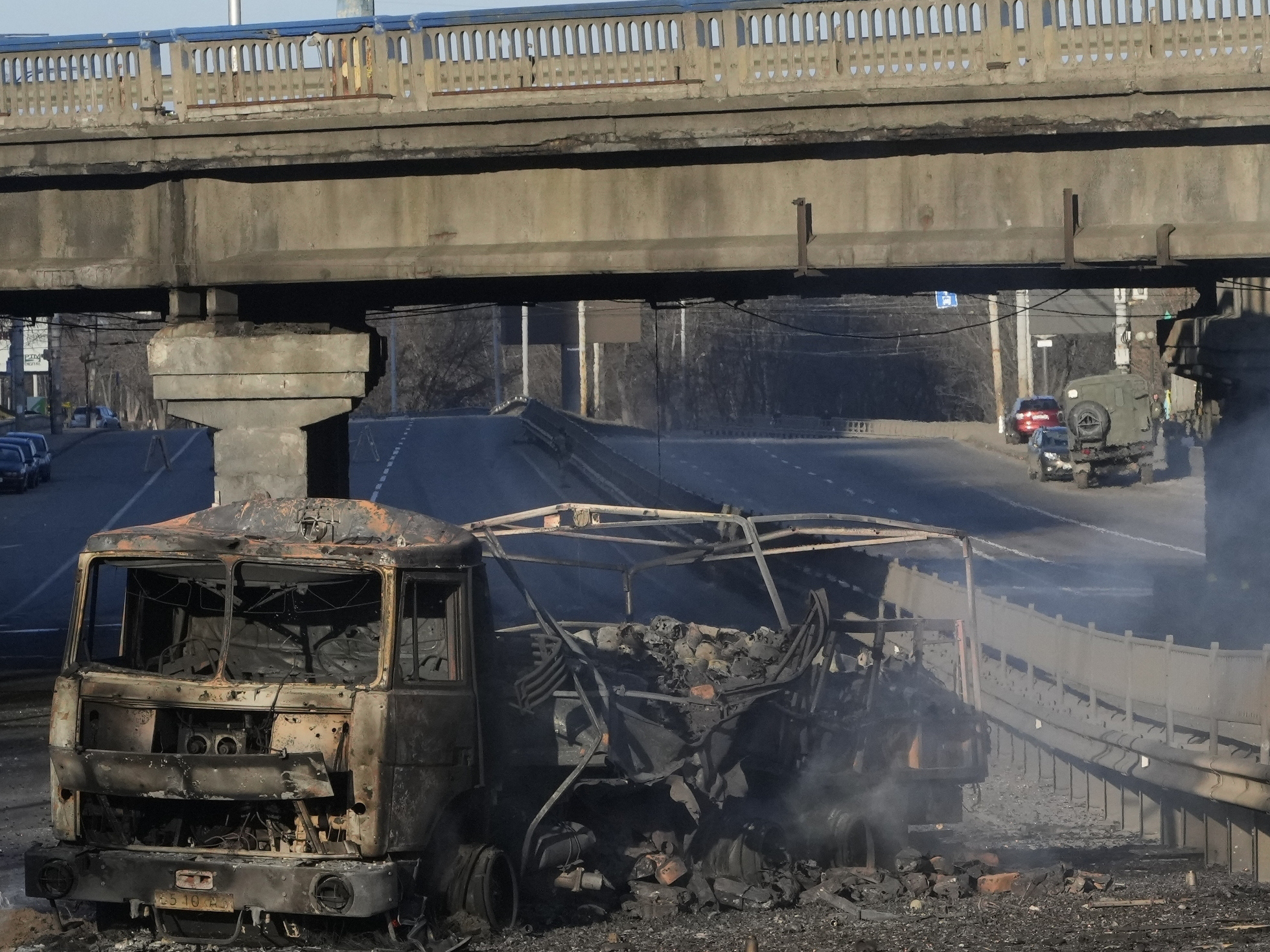 Russia hits Ukraine fuel supplies and airfields in fresh attacks - Vimarsana News