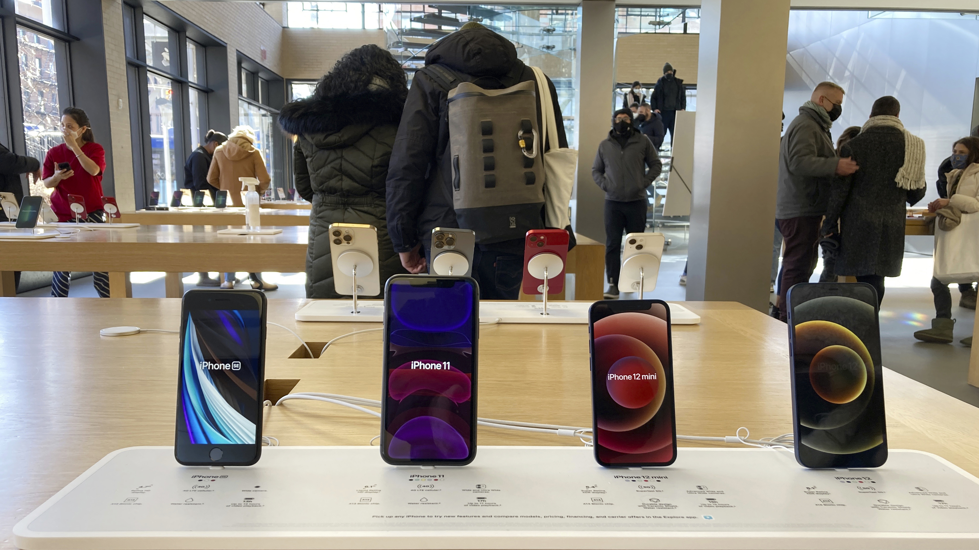 Apple on Tuesday announced it has paused all sales in Russia following officials in Ukraine urging the tech giant to isolate Russia in light of the invasion of Ukraine.
