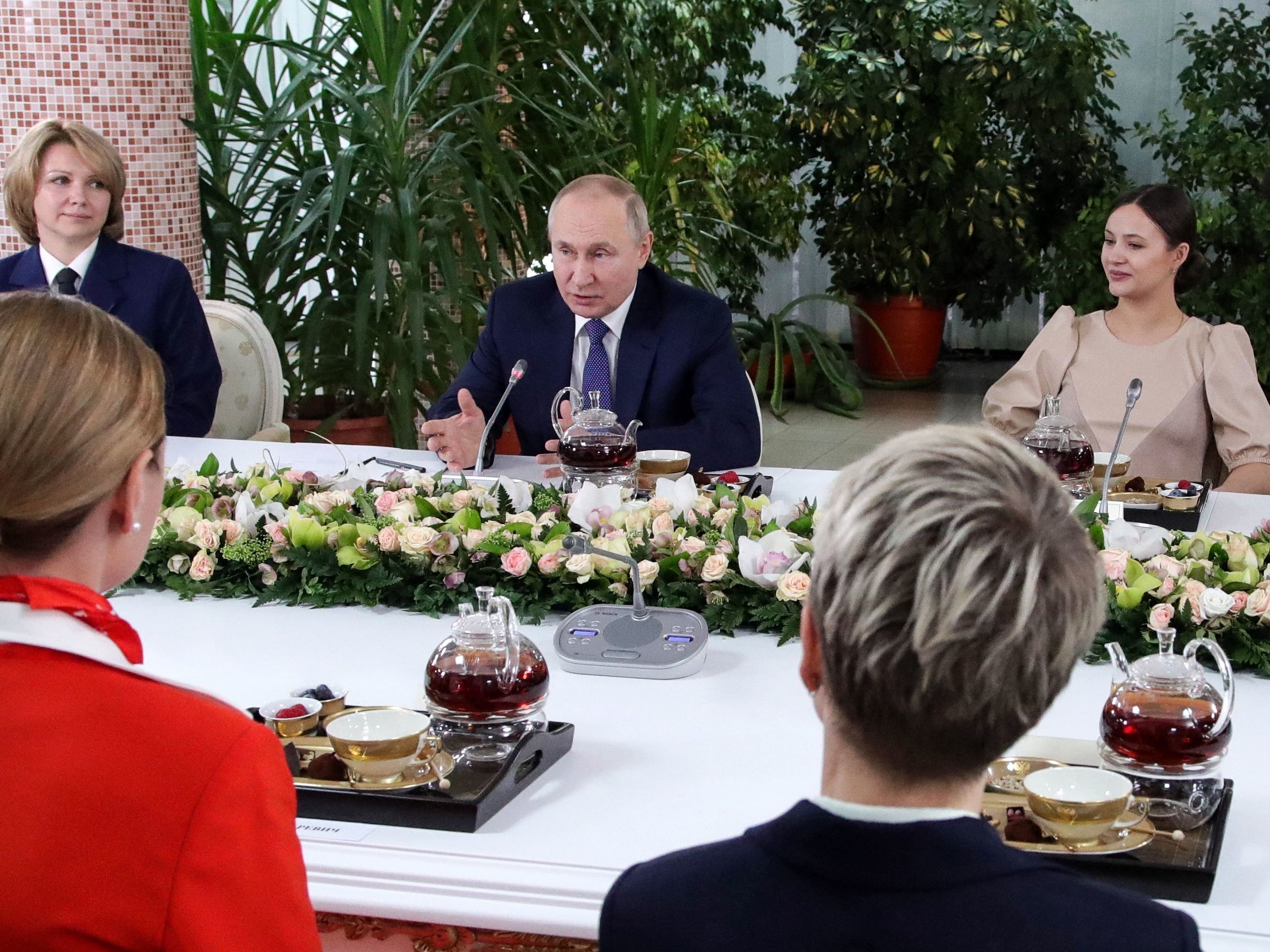 Putin calls sanctions a declaration of war as Zelenskyy pleads for more ...