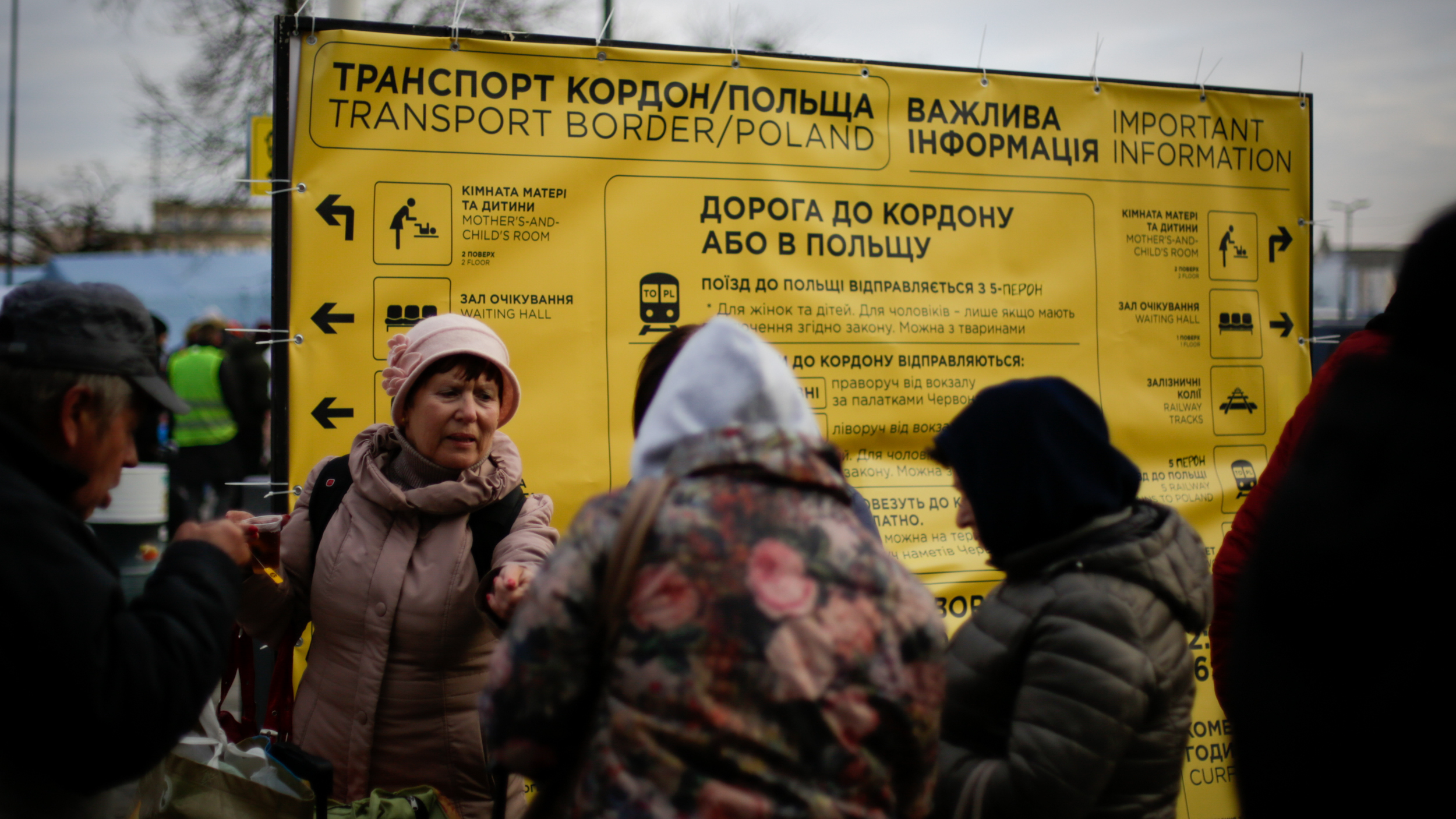 Photos: Displaced Ukrainians flee to Lviv, where aid resources are strained : The Picture Show : NPR - Vimarsana News
