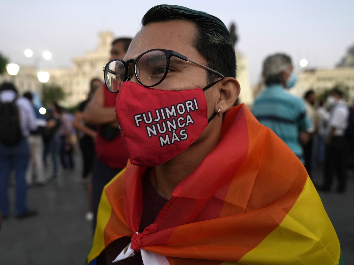 Peruvian justice orders the release of ex-president Fujimori : NPR 2 Peruvian justice orders the release of ex-president Fujimori : NPR