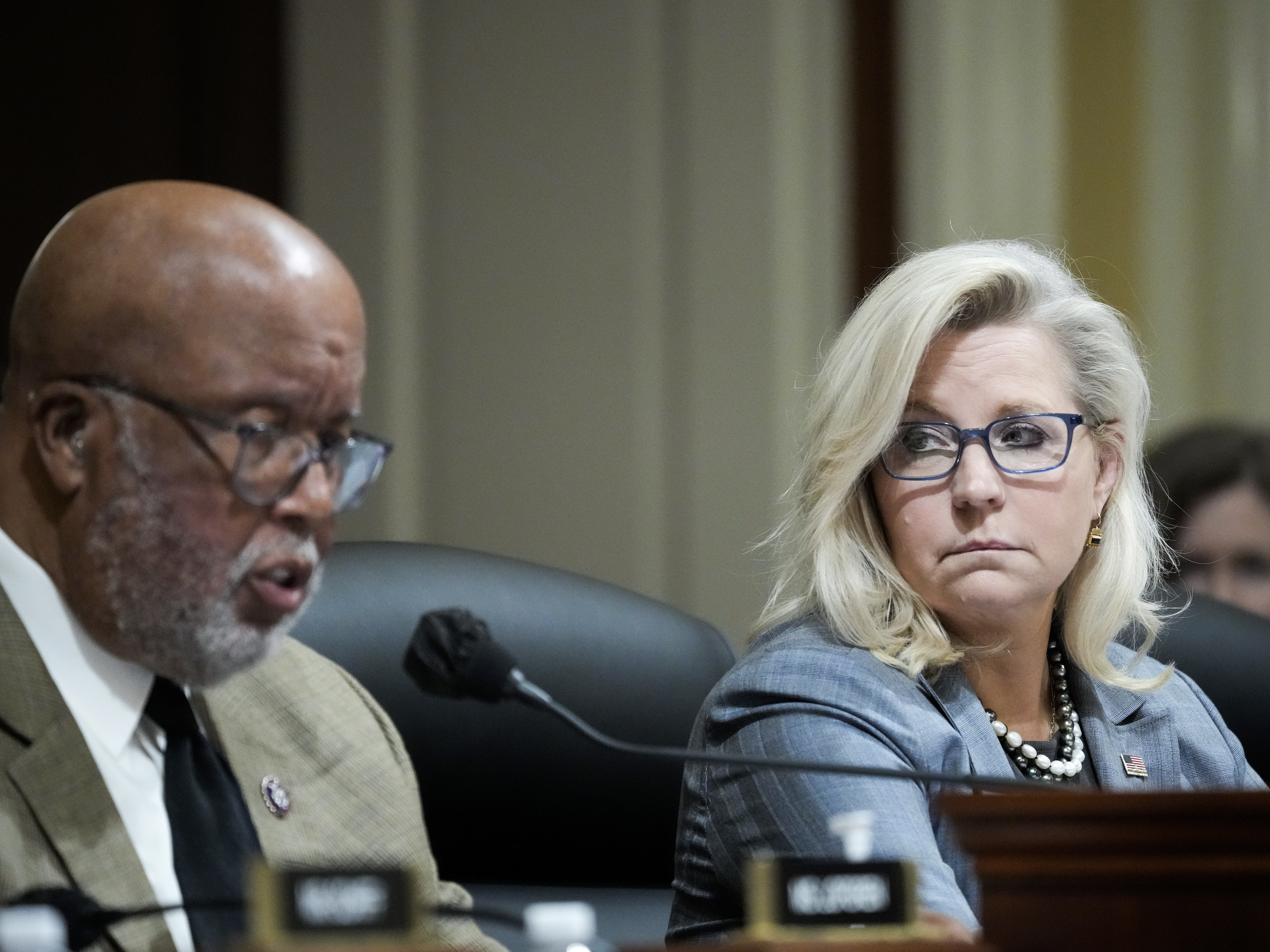 Jan. 6 panel votes to recommend the House hold ex-Trump advisers in contempt - Vimarsana News