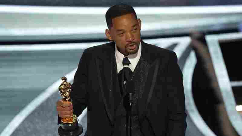 Will Smith resigns from the Academy, says he will accept additional consequences 