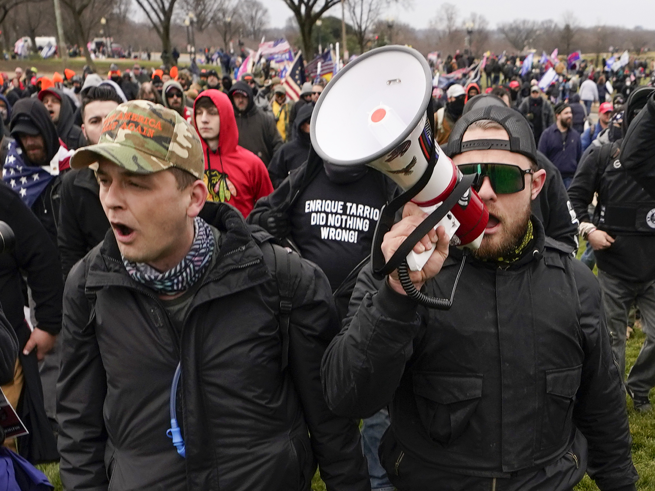 Proud Boy leader pleads guilty to Jan. 6 conspiracy, agrees to cooperate with DOJ - Vimarsana News