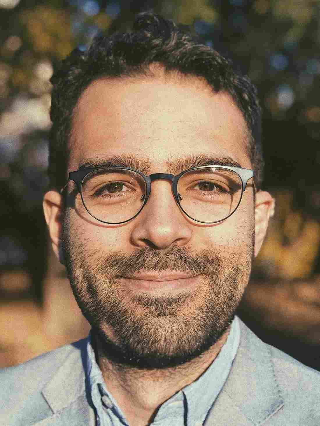 Camilo Garzón headshot