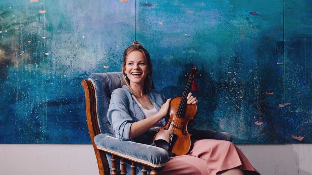 The Thistle & Shamrock: Ones and Twos