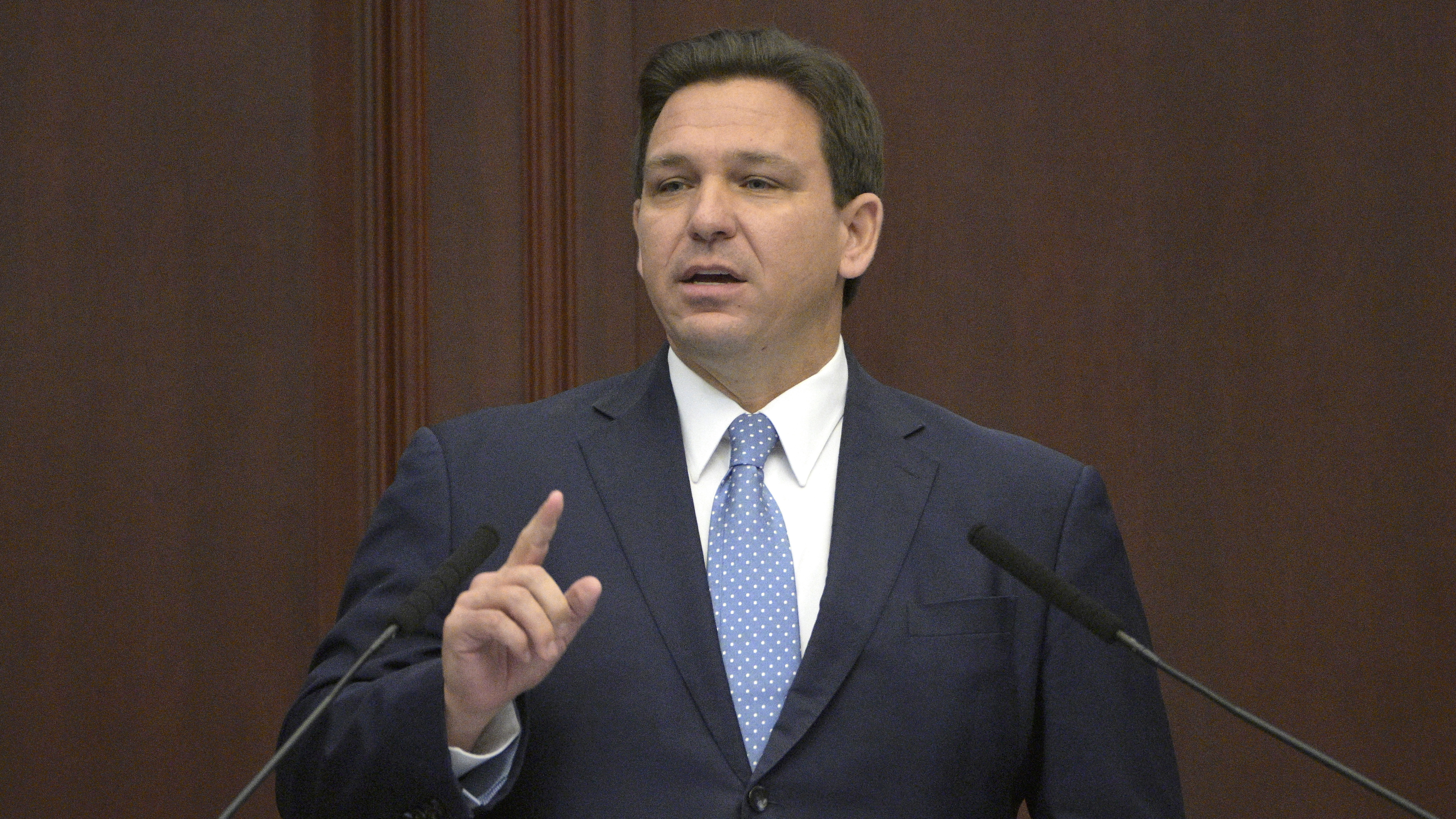 DeSantis' power is on full display as he pushes lawmakers on Disney and redistricting