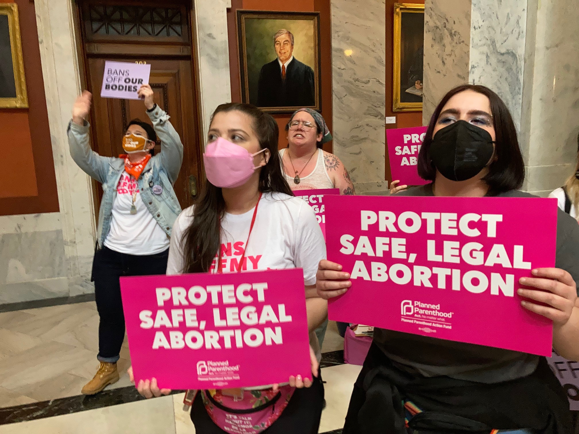 Low-wage workers bear financial brunt of denied abortions - Vimarsana News