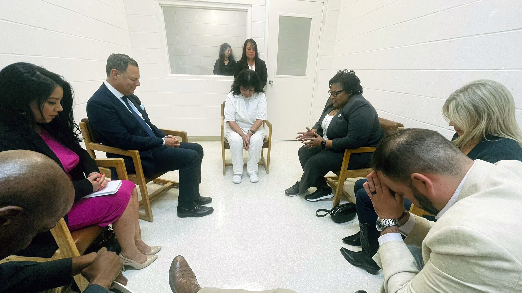 Texas court orders a stay of execution for Melissa Lucio to review the case