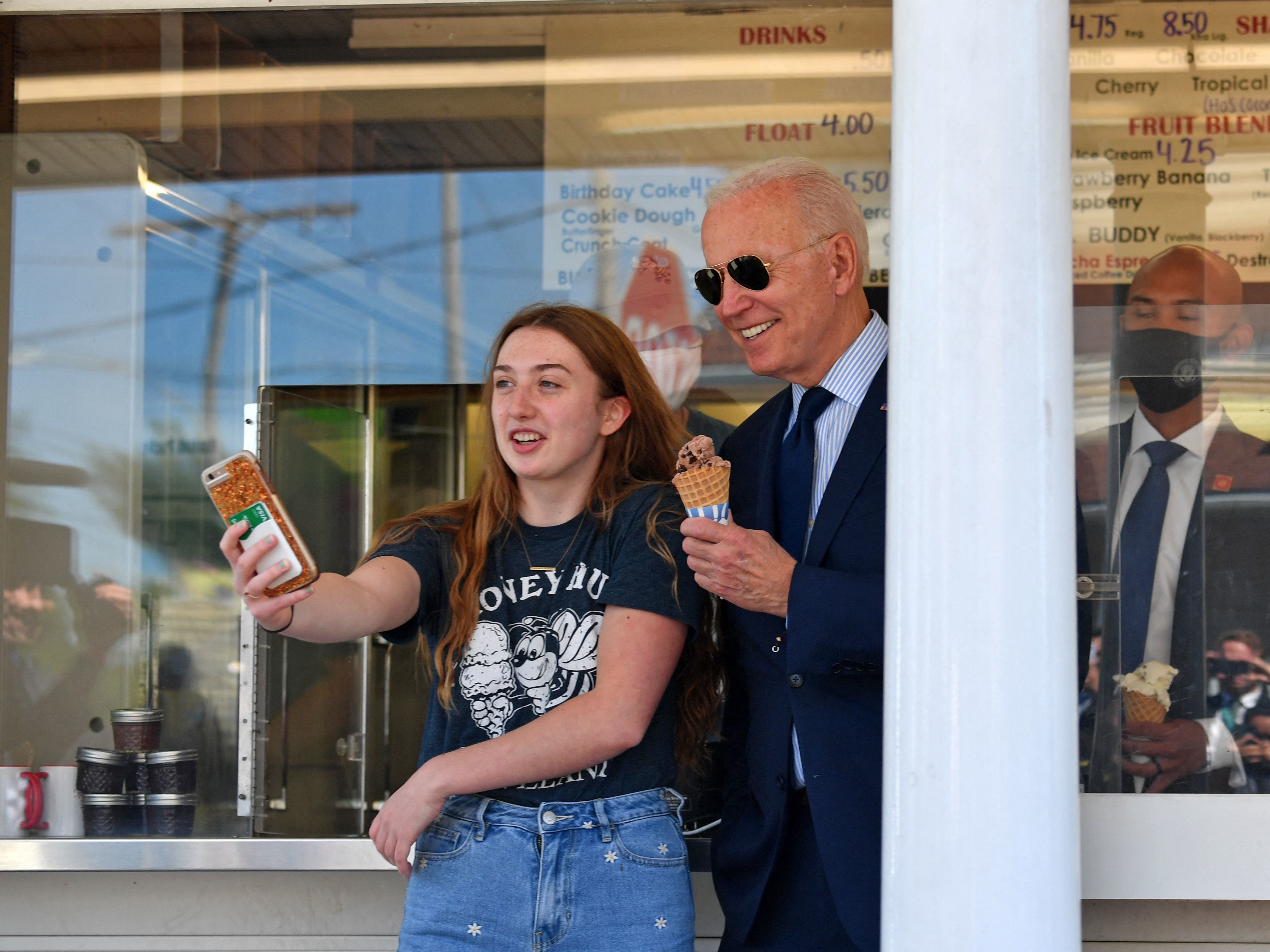 The latest polls show Joe Biden is losing the love of younger Americans. (AFP via Getty Images)